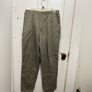 Lee size 18 elastic side slacks